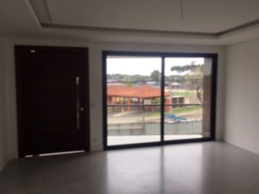 Imovel Comercial (em frente Clube Urca) - UK International